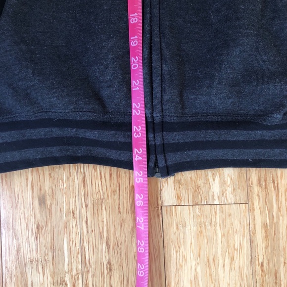 Gray/Black Zip-up Hoodie CU Crew - M - Picture 3 of 6